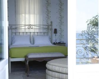 mourayio - Ermioni - Habitación