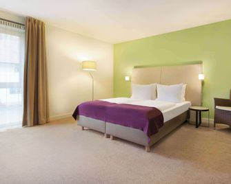 Ramada by Wyndham München Airport - Oberding - Bedroom