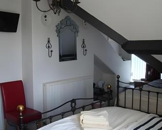 Esklet Guest House - Whitby - Makuuhuone