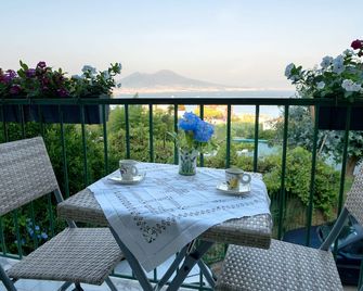 Casa Vacanze Napoli Posillipo - Neapel - Balkon