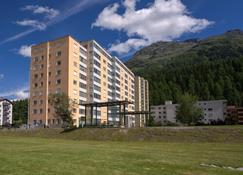 Apartment Chesa Ova Cotschna 306 by Interhome - St. Moritz - Building