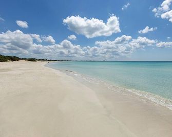 Villino Gemma Celeste - Torre Lapillo - Spiaggia