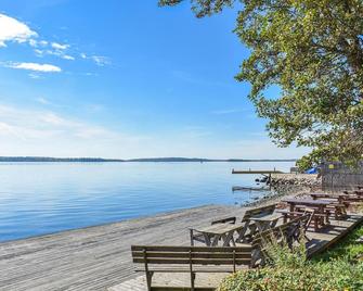 2 Bedroom Stunning Home In Kolmården - Kolmarden - Plage