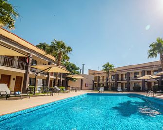 Hotel Colonial Ciudad Juarez - Ciudad Juárez - Svømmebasseng