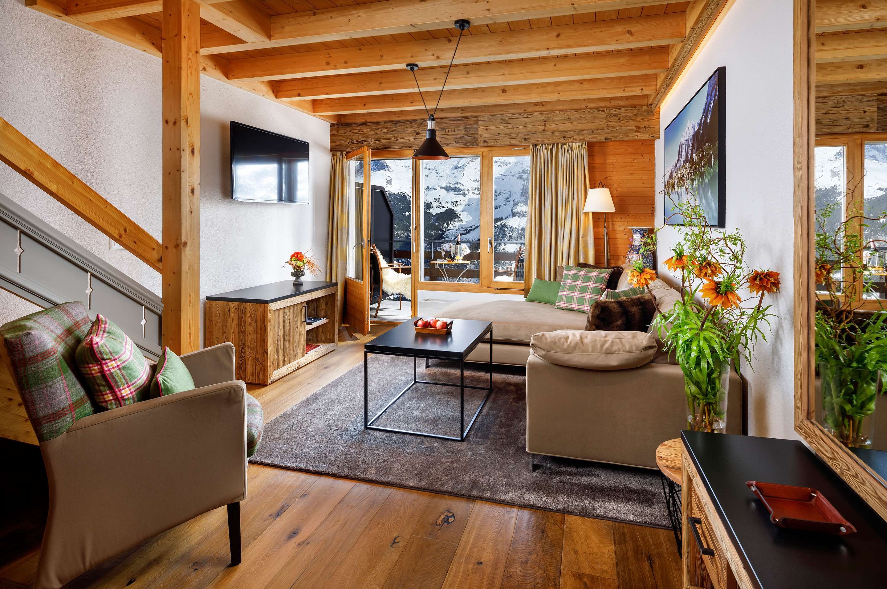 Eiger Mürren Swiss Quality Hotel - Lauterbrunnen - Olohuone