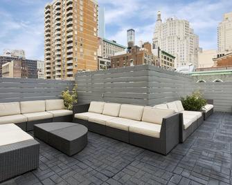 ذا ليكس نيويورك - نيويورك - شرفة