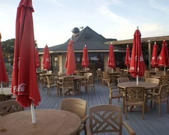 Steps from the ocean - Hilton Head Island - Restaurant