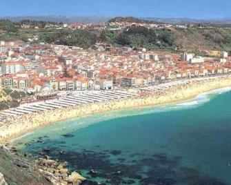 Casas da Cacilda I - Nazaré - Strand