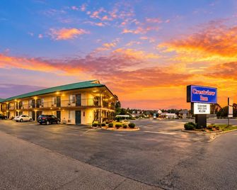 Crestview Inn Branson West by Silver Dollar City - Branson West