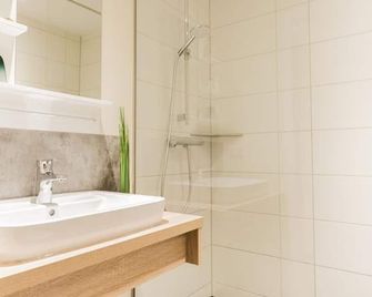 Hotel Dh -Deutsches Haus- - Emden