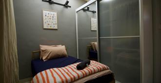 Quiet modern space in KL city - Kuala Lumpur - Bedroom