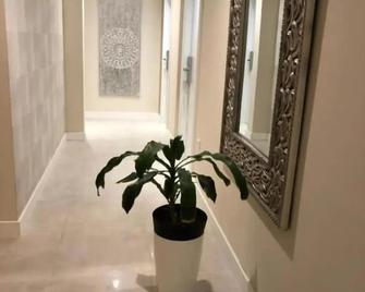 Hotel Medinasalim - Medinaceli - Hallway