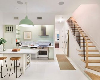 Solar Powered Brownstone w/ treetop terrace - Brooklyn - Cocina