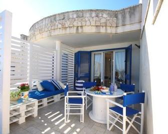 Santa Cesarea Terme B&b - Santa Cesarea Terme - Parveke