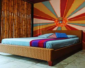 Private Room 5 - San Antonio de Caráquez - Habitación