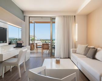 Avra Imperial Hotel - Chania - Living room