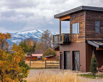 Downtown - Centrally located to Parks & Resorts - Victor - Edificio