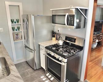 Belmont Boutique - Dream Retreat for 2 - Long Beach - Keuken