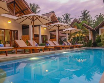 Cozy Cottages Lombok - Senggigi - בריכה