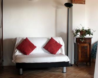 Bio B&B La Fanciullaccia - Capannoli - Sala de estar