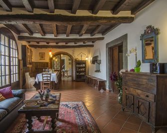 Villa With Stunning View - Private Pool With Outdoor- Jacuzzi - Borgo San Lorenzo - Sala de estar