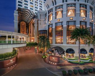 فندق شيراتون جراند، سوكومفيت، ضمن مجموعة فنادق لاكشري كوليكشن، بانكوك - بانكوك - مبنى
