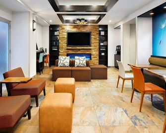 نزل وأجنحة فيرفيلد باي ماريوت نيويورك مانهاتن / تشيلسي - نيويورك - ردهة