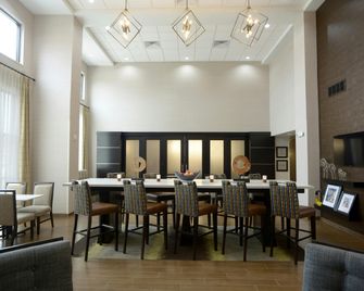 Hampton Inn & Suites Ponca City - Ponca City - Lobby