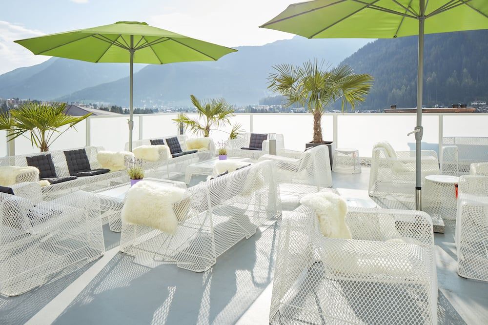 Hard Rock Hotel Davos - דאבוס - פטיו