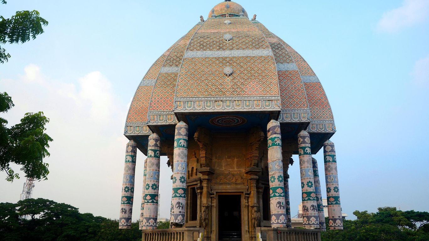 Hotel Maurya International