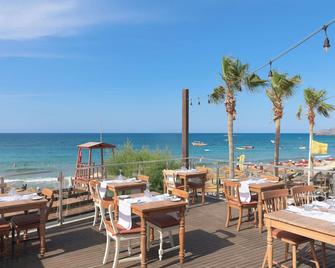 High Beach Resort - Mália - Restaurang