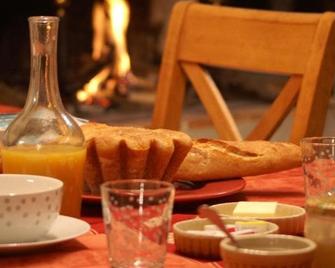 La Chèvrerie - Vairé - Eten