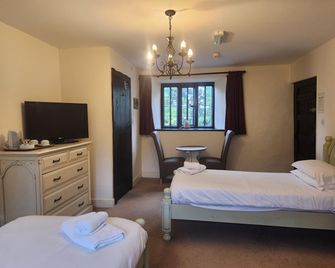Langley Inn - Bristol
