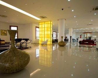 Hotel Victoria Garden - Luanda - Lobby