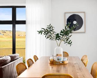 Golden Views at Normanville 36 Union Road - Normanville - Dining room