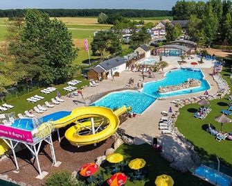 Mobil-Home 4/6pers - 2 Ch - 1wc - Comfortable English Style. Lower Rates - Onzain - Pool