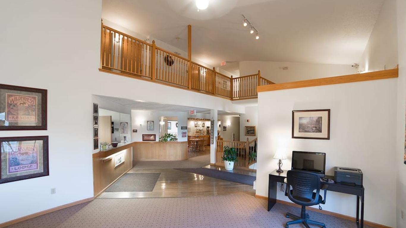 River Valley Inn & suites
