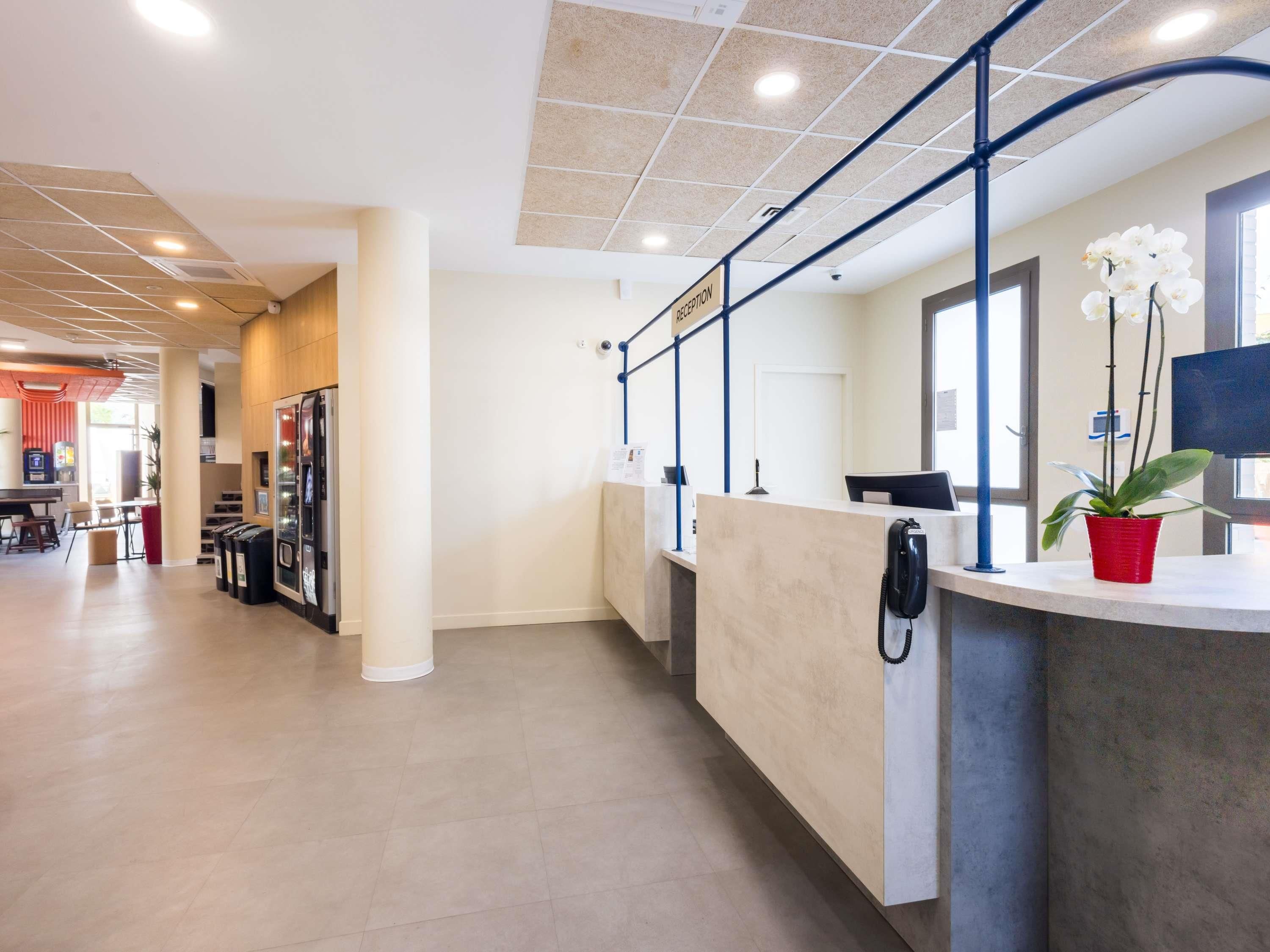ibis budget Nanterre La Défense - Nanterre - Reception