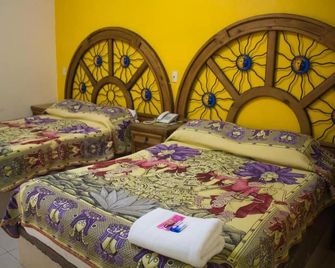 Hotel Morelos Colima - Colima - Bedroom