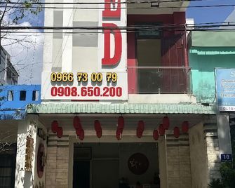 Red Hotel - Con Dao - Edificio