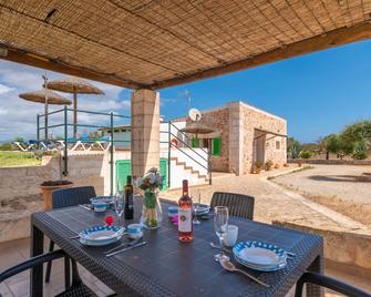 Holiday Home Son Ulari Petit by Interhome - Can Picafort - Patio