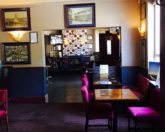 The Bridge Inn - Isleworth