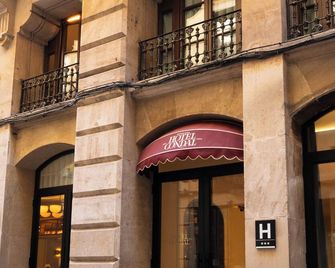 Condal - Barcelona - Building
