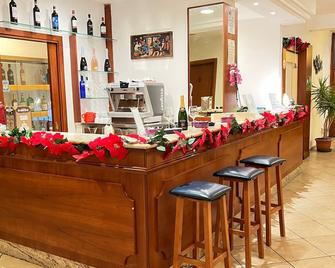 Hotel Vico Alto Siena - סיינה - בר