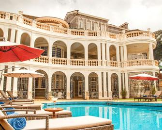 Muthu Sovereign Suites & Spa, Limuru Road, Nairobi - Nairobi - Pool
