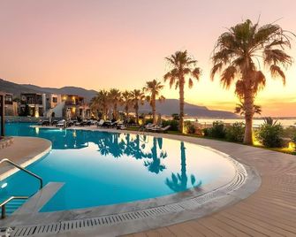Ikaros Beach, Luxury Resort & Spa - Adults Only - Mália - Pool