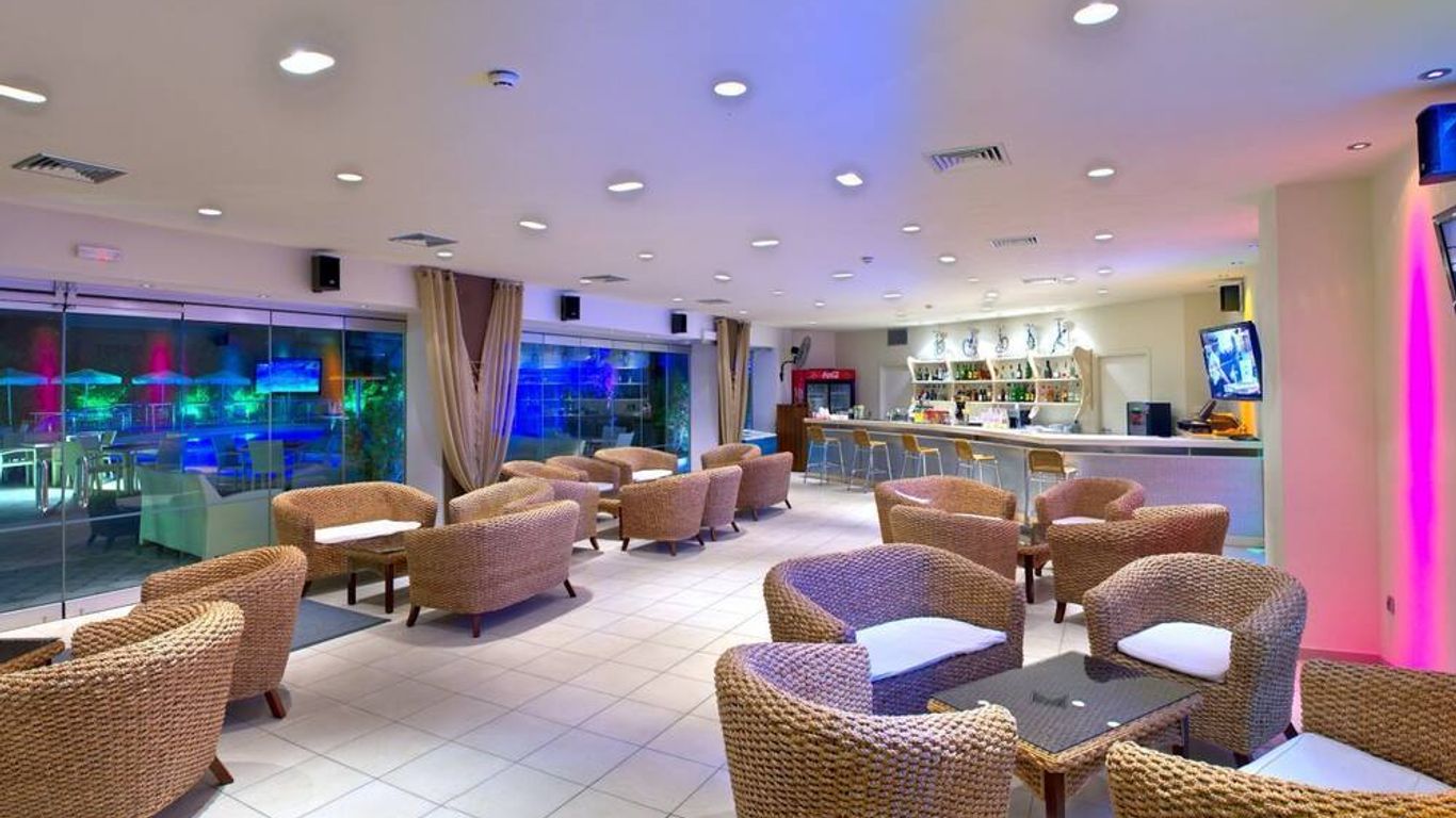 엘리노텔 아폴라메르