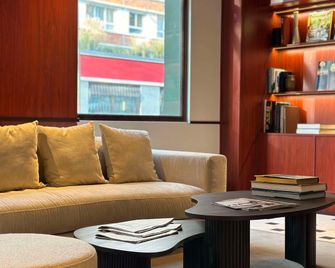 أوتل مارجوريت - باريس - ردهة