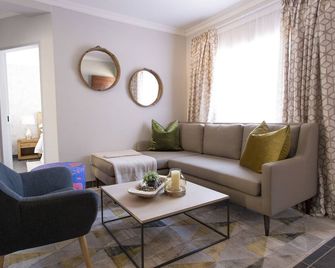 3 Lux Suites - Middelburg - Вітальня