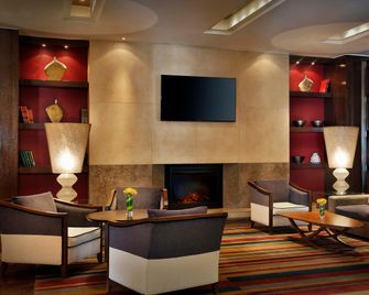Crowne Plaza Amman By IHG - Ammán - Lounge